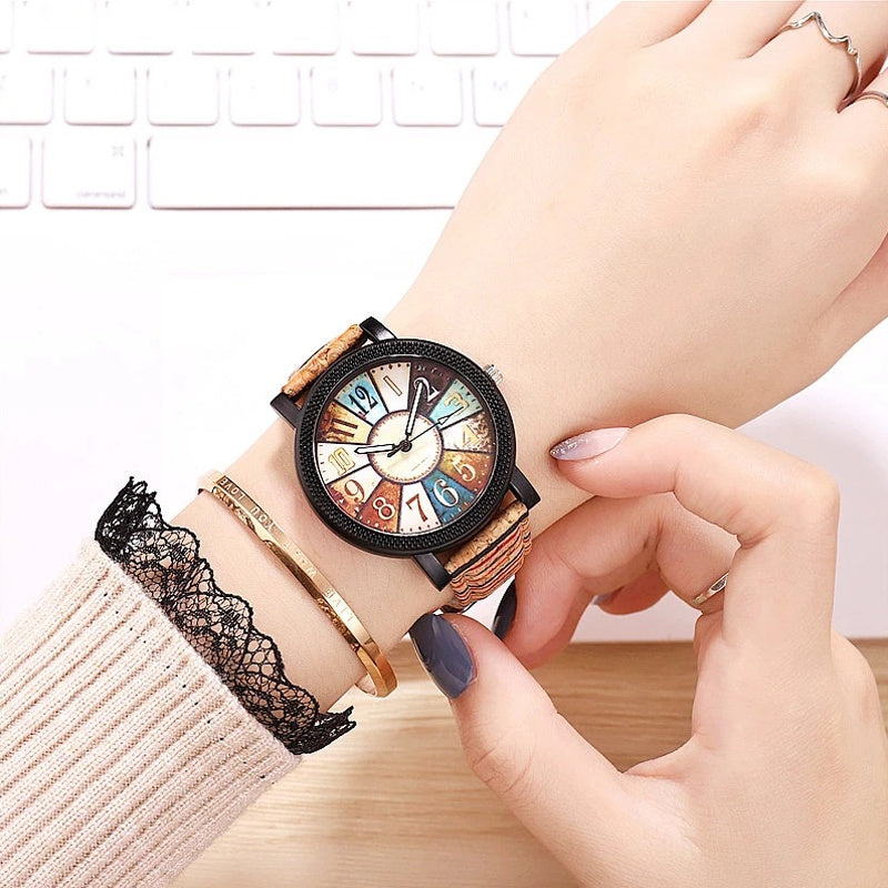Leather Women Quartz Wrist Watch