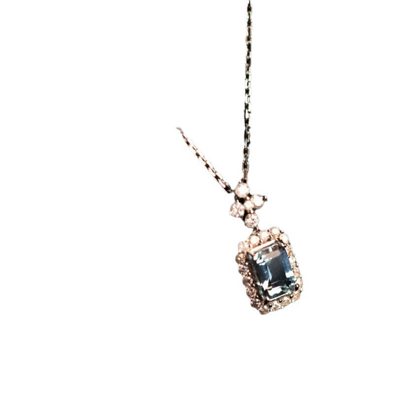 French Style Aquamarine Necklace