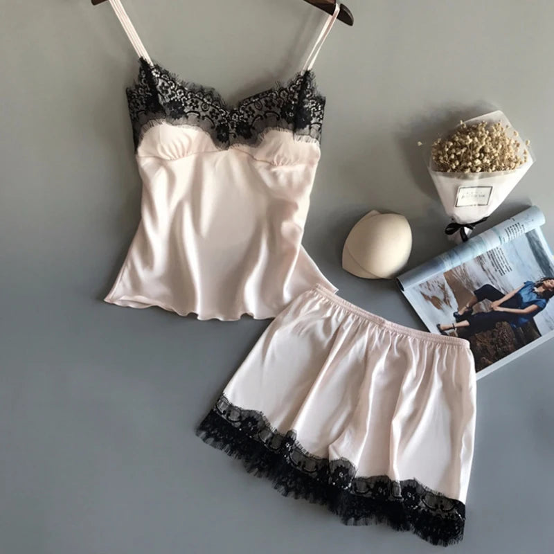 Summer Women's New Solid Color Suspender Shorts Two Piece Set Sexy Lace Lace Homewear Fashion Comfortable Light Luxury Pajamas