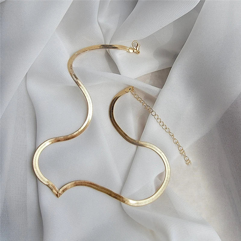 Simple Creative V-shaped Necklace For Women