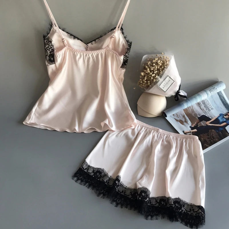 Summer Women's New Solid Color Suspender Shorts Two Piece Set Sexy Lace Lace Homewear Fashion Comfortable Light Luxury Pajamas