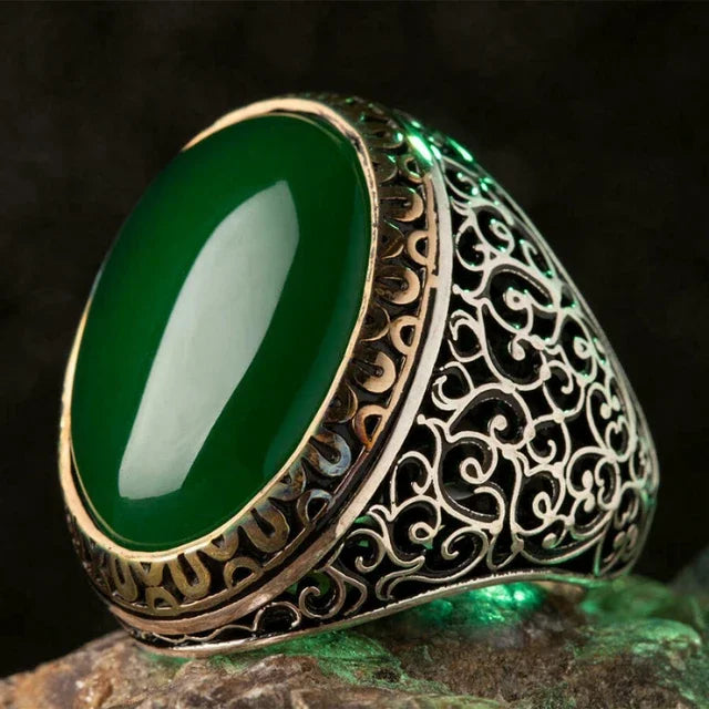 Green Gem Inlaid Men's Luxury Ring